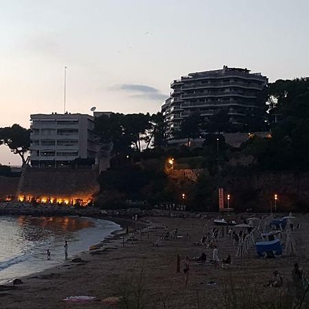 Marathon Center Salou Near Port Aventura Apartamento Exterior foto
